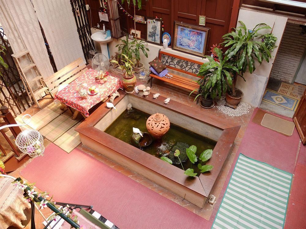 Boonmee Guest House Chiang Mai Exterior photo