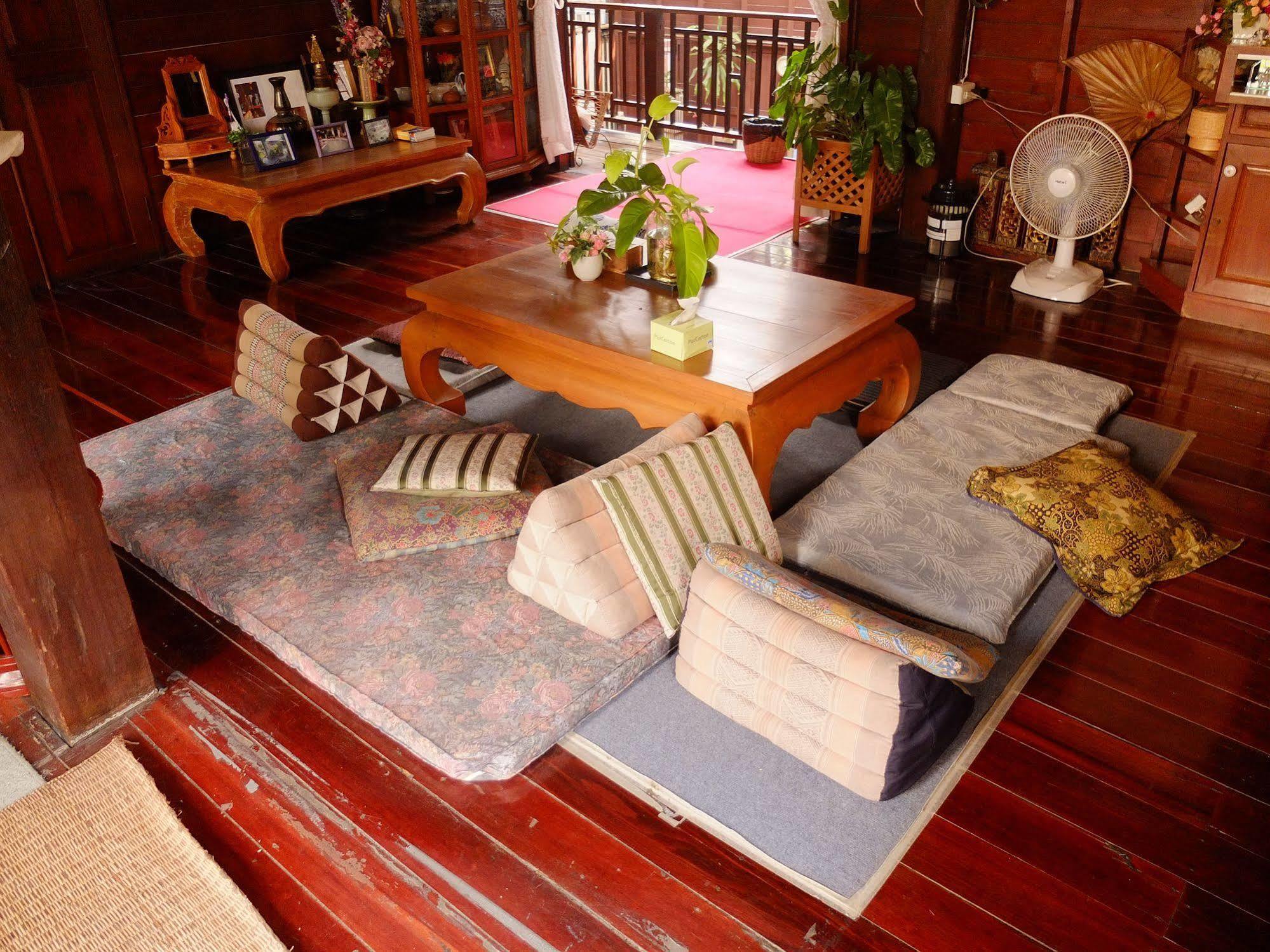 Boonmee Guest House Chiang Mai Exterior photo