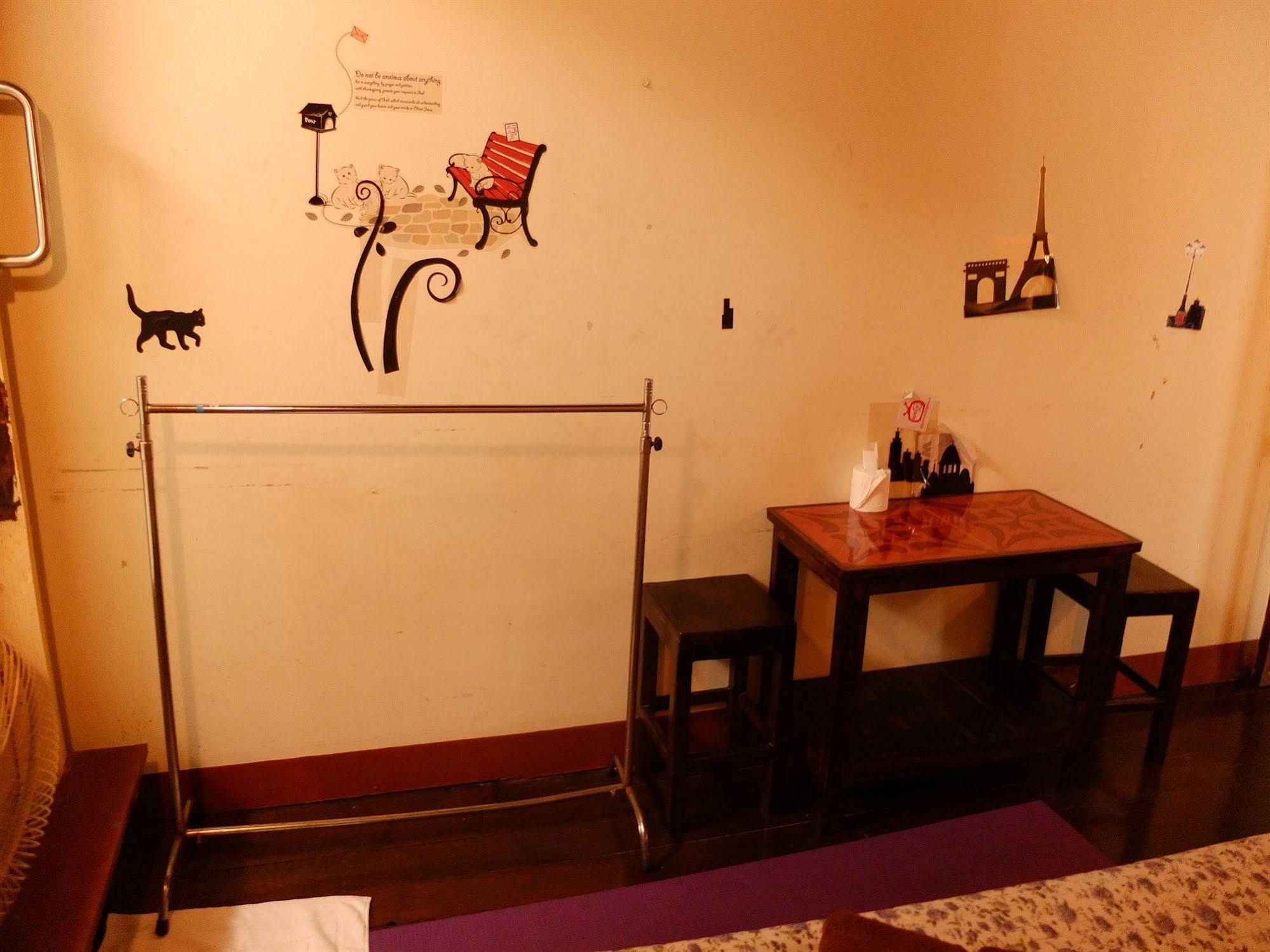 Boonmee Guest House Chiang Mai Exterior photo