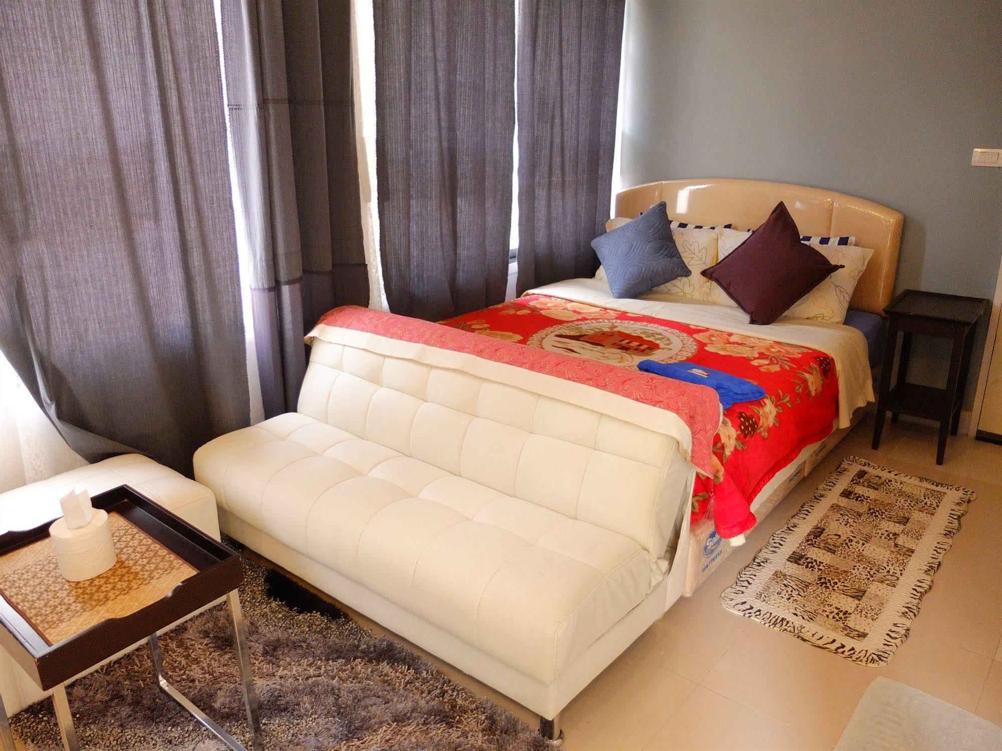 Boonmee Guest House Chiang Mai Exterior photo