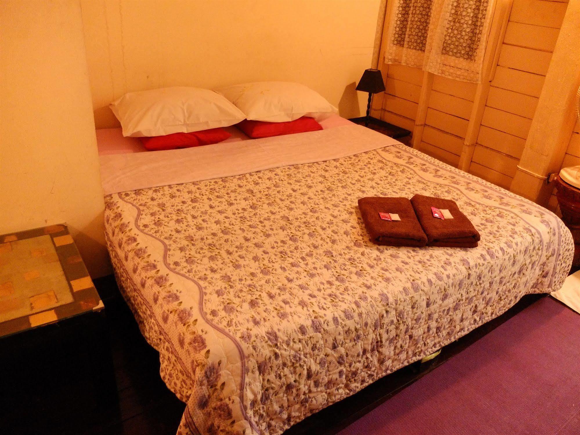 Boonmee Guest House Chiang Mai Exterior photo