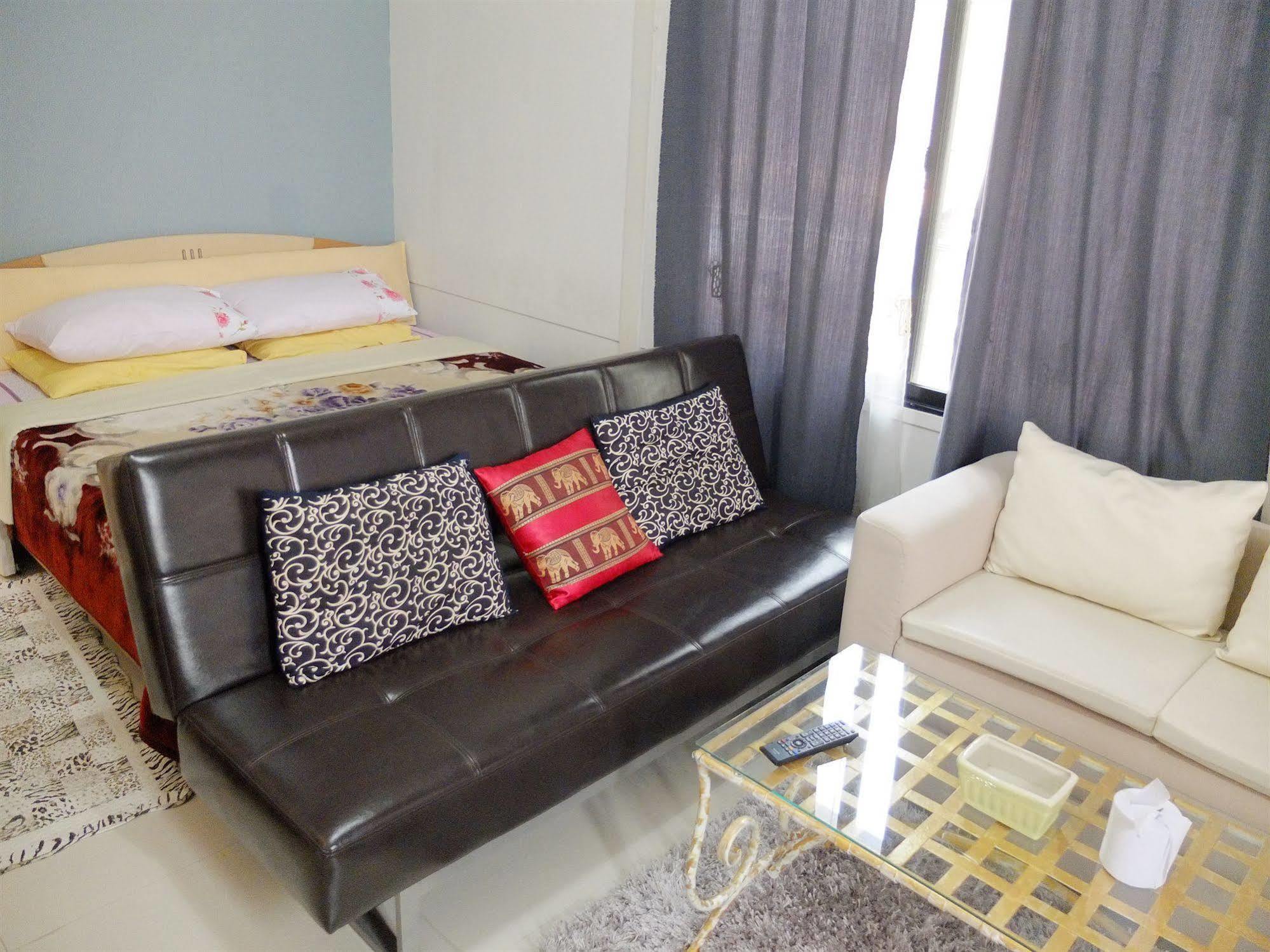 Boonmee Guest House Chiang Mai Exterior photo